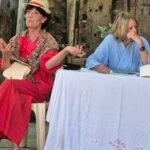 La troupe de théâtre LES MOTS QUI PORTENT présente DEUX FEMMES une pièce de Claude Broussouloux.